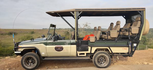Nairobi National park car hire open jeep 4x4