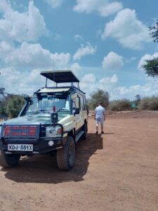 Amboseli car hire safari jeep